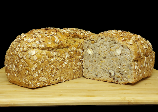 Delikatessbrot mit Haselnüssen, 750g